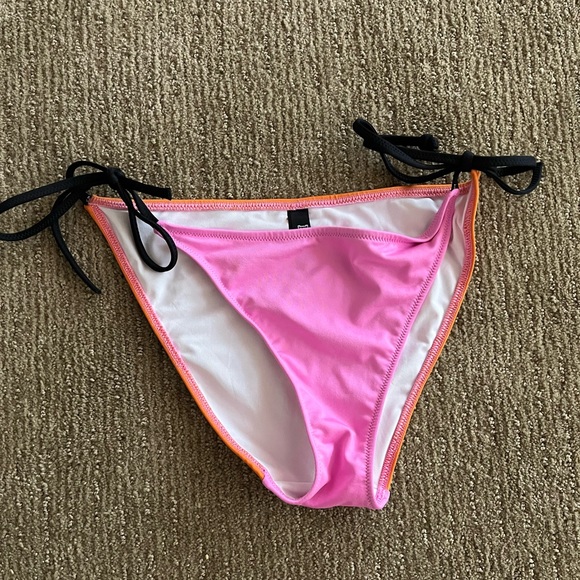 Women’s bikini bottom - Picture 3 of 8